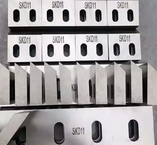 Pisau penghancur plastik