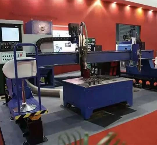 Mesin pemotong Plasma CNC HNC-4000 benar HD definisi tinggi presisi